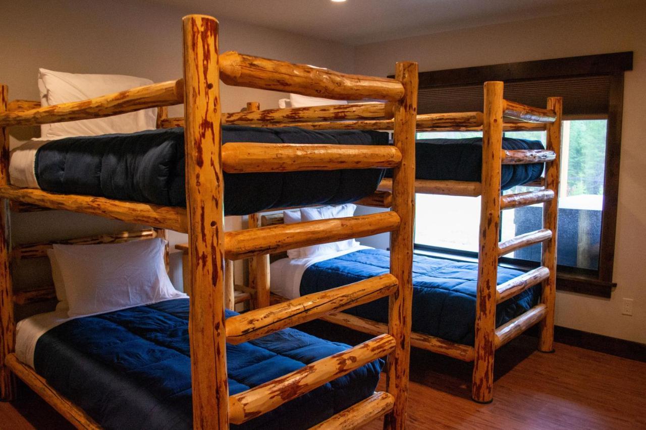 Glacier Homestead Coram Dış mekan fotoğraf