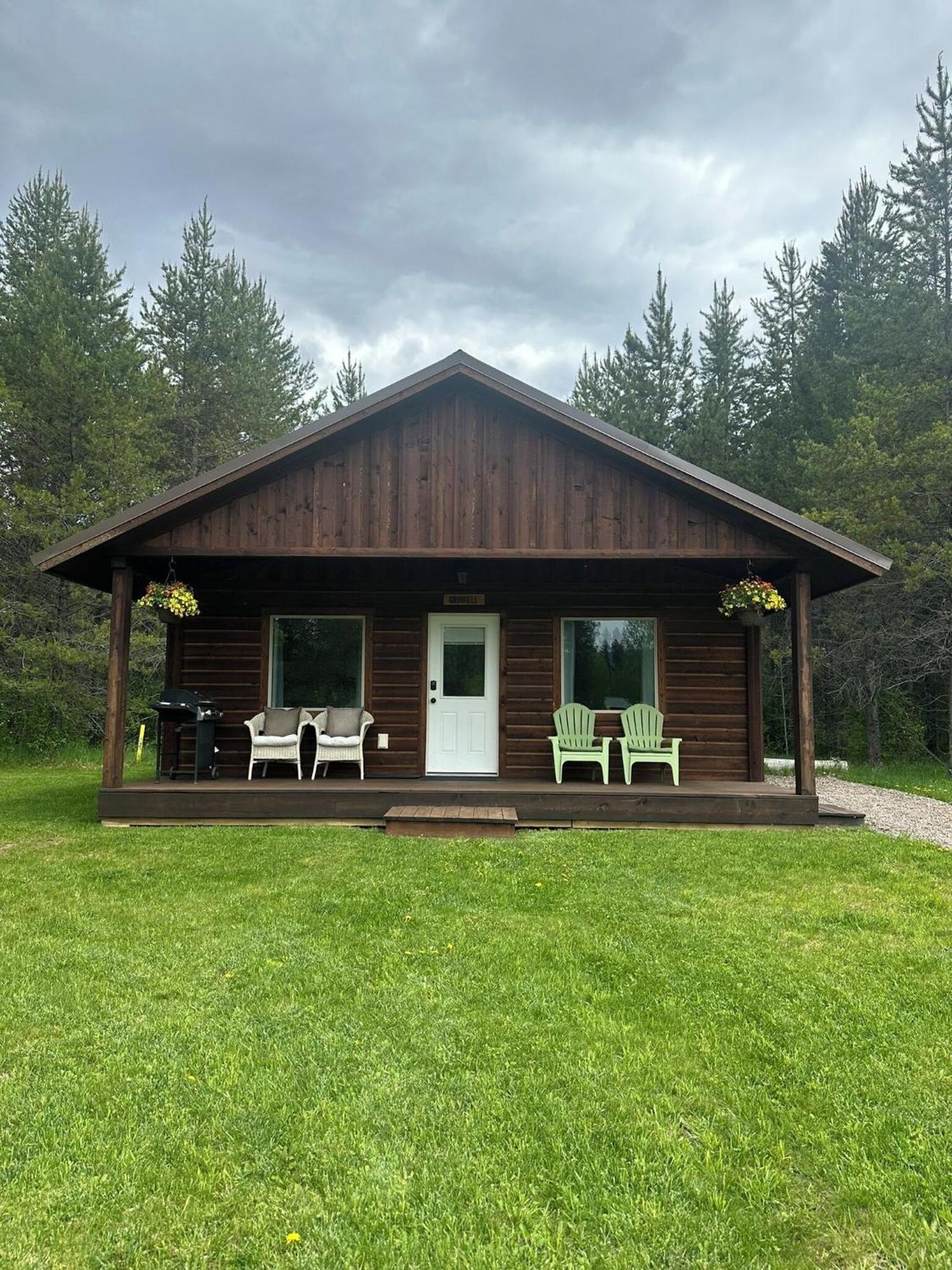 Glacier Homestead Coram Dış mekan fotoğraf