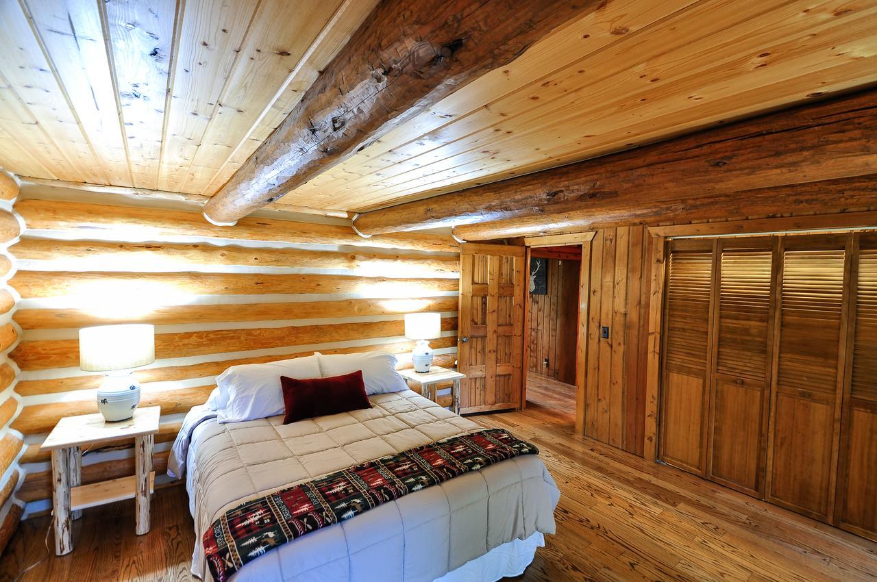 Glacier Homestead Coram Dış mekan fotoğraf
