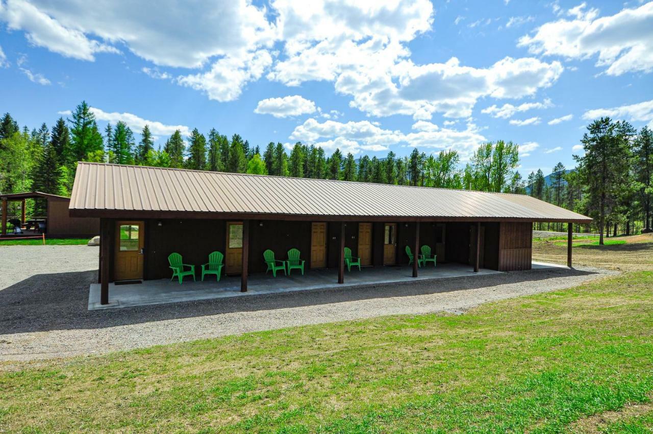 Glacier Homestead Coram Dış mekan fotoğraf